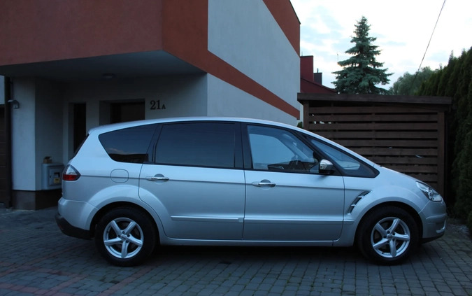 Ford S-Max cena 24700 przebieg: 233000, rok produkcji 2009 z Sosnowiec małe 352